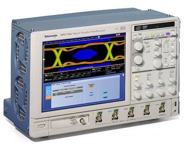 Tektronix DPO7104 Digital Phosphor Oscilloscope with 5RL - ConRes